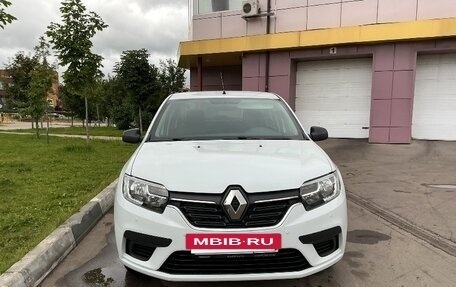 Renault Logan II, 2019 год, 1 090 000 рублей, 2 фотография