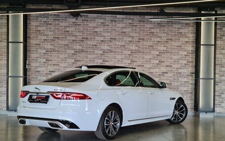 Jaguar XF II, 2023 год, 5 900 000 рублей, 7 фотография