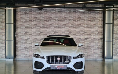 Jaguar XF II, 2023 год, 5 900 000 рублей, 3 фотография