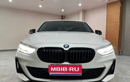 BMW 1 серия, 2022 год, 1 680 001 рублей, 3 фотография