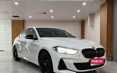 BMW 1 серия, 2022 год, 1 680 001 рублей, 2 фотография