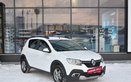 Renault Sandero II рестайлинг, 2019 год, 1 085 000 рублей, 3 фотография