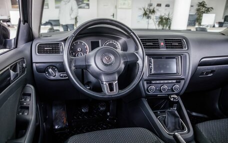 Volkswagen Jetta VI, 2012 год, 948 000 рублей, 23 фотография