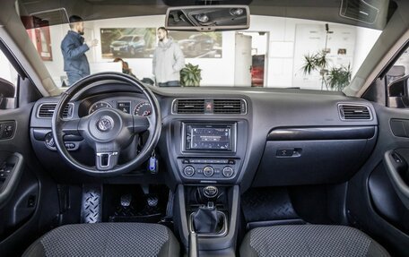 Volkswagen Jetta VI, 2012 год, 948 000 рублей, 31 фотография