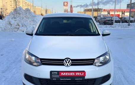 Volkswagen Polo VI (EU Market), 2014 год, 970 000 рублей, 2 фотография