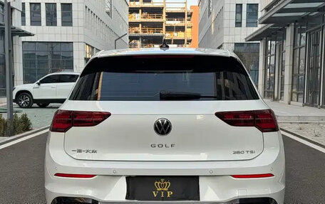 Volkswagen Golf VIII, 2022 год, 1 610 555 рублей, 6 фотография