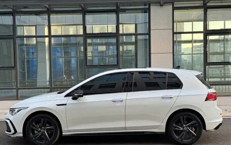 Volkswagen Golf VIII, 2022 год, 1 610 555 рублей, 4 фотография