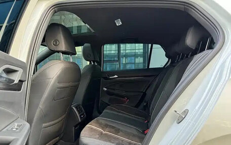 Volkswagen Golf VIII, 2022 год, 1 610 555 рублей, 21 фотография