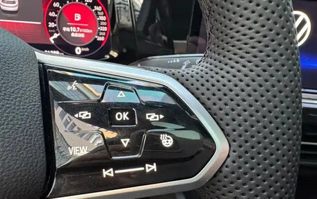 Volkswagen Golf VIII, 2022 год, 1 610 555 рублей, 16 фотография