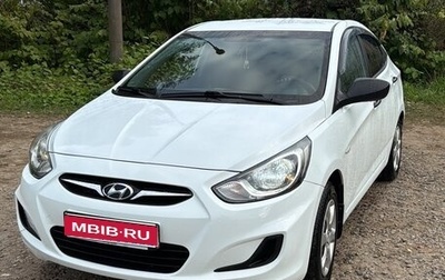 Hyundai Solaris II рестайлинг, 2012 год, 715 000 рублей, 1 фотография