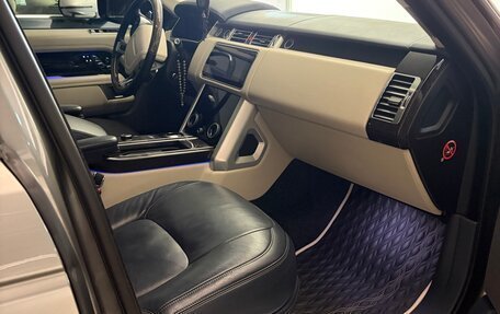 Land Rover Range Rover IV рестайлинг, 2018 год, 11 000 000 рублей, 7 фотография