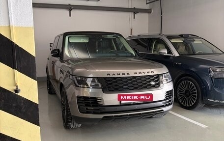 Land Rover Range Rover IV рестайлинг, 2018 год, 11 000 000 рублей, 8 фотография