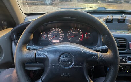 Nissan Almera, 2001 год, 113 000 рублей, 3 фотография