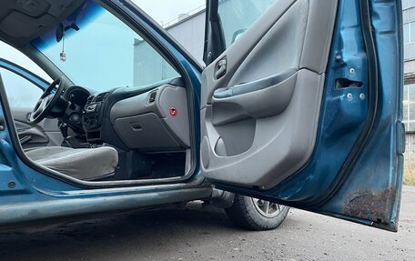 Nissan Almera, 2001 год, 113 000 рублей, 8 фотография