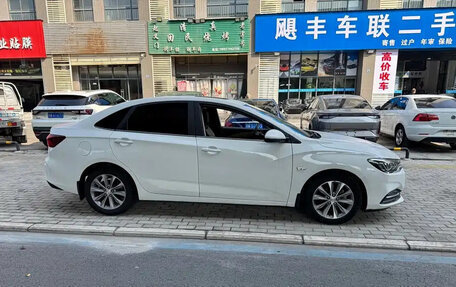 Chevrolet Monza, 2021 год, 1 100 000 рублей, 4 фотография