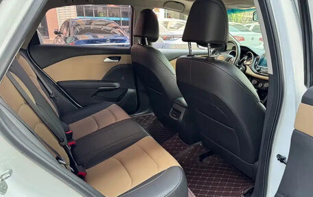 Chevrolet Monza, 2021 год, 1 100 000 рублей, 14 фотография