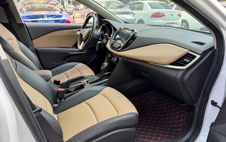 Chevrolet Monza, 2021 год, 1 100 000 рублей, 12 фотография