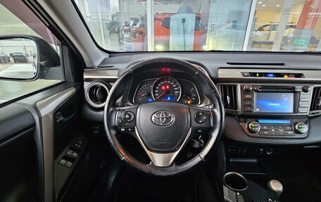 Toyota RAV4, 2015 год, 1 849 000 рублей, 6 фотография