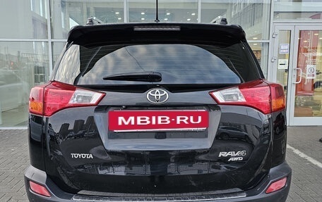 Toyota RAV4, 2015 год, 1 849 000 рублей, 4 фотография
