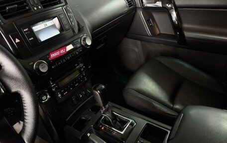 Toyota Land Cruiser Prado 150 рестайлинг 2, 2010 год, 2 550 000 рублей, 15 фотография