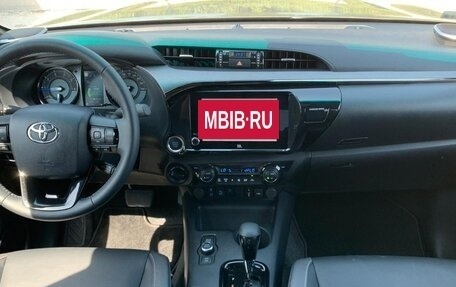 Toyota Hilux VIII, 2025 год, 9 990 000 рублей, 11 фотография