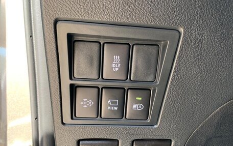 Toyota Hilux VIII, 2025 год, 9 990 000 рублей, 24 фотография