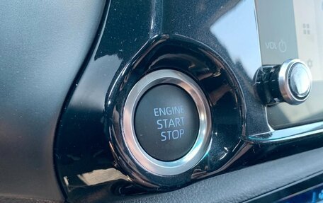 Toyota Hilux VIII, 2025 год, 9 990 000 рублей, 20 фотография