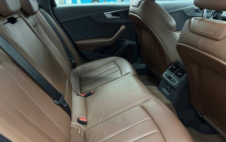 Audi A4, 2017 год, 2 150 000 рублей, 15 фотография