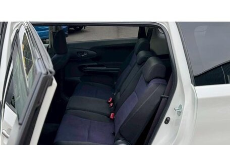 Toyota Wish II, 2013 год, 1 290 111 рублей, 14 фотография