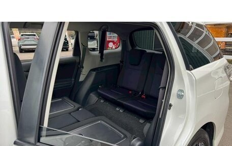 Toyota Wish II, 2013 год, 1 290 111 рублей, 17 фотография