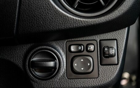 Toyota Vitz, 2017 год, 800 000 рублей, 17 фотография