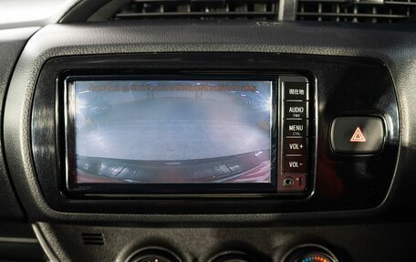 Toyota Vitz, 2017 год, 800 000 рублей, 12 фотография