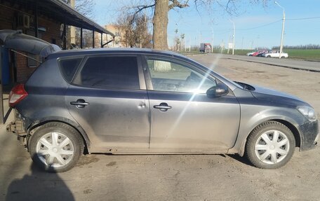 KIA cee'd I рестайлинг, 2011 год, 460 000 рублей, 2 фотография