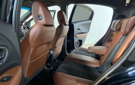 Honda Vezel, 2019 год, 2 190 000 рублей, 16 фотография