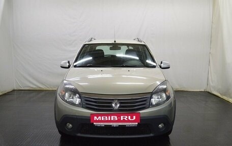 Renault Sandero I, 2013 год, 695 000 рублей, 2 фотография