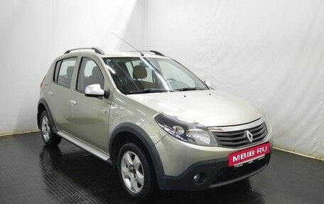 Renault Sandero I, 2013 год, 695 000 рублей, 3 фотография