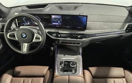 BMW X7, 2025 год, 18 050 000 рублей, 11 фотография