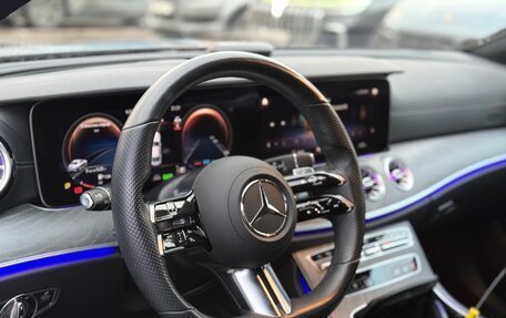 Mercedes-Benz CLS, 2023 год, 8 190 000 рублей, 4 фотография