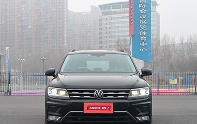 Volkswagen Tiguan II, 2021 год, 2 200 000 рублей, 1 фотография