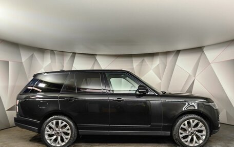 Land Rover Range Rover IV рестайлинг, 2018 год, 5 200 000 рублей, 6 фотография