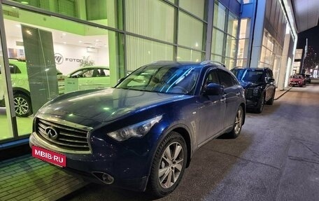 Infiniti QX70, 2016 год, 2 699 000 рублей, 1 фотография