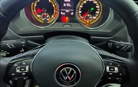 Volkswagen Tiguan II, 2021 год, 2 200 000 рублей, 6 фотография