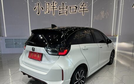 Honda Fit, 2021 год, 1 350 000 рублей, 9 фотография