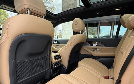 Mercedes-Benz GLS, 2024 год, 12 563 000 рублей, 19 фотография