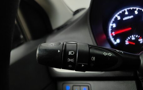 Hyundai Solaris II рестайлинг, 2017 год, 1 099 000 рублей, 19 фотография