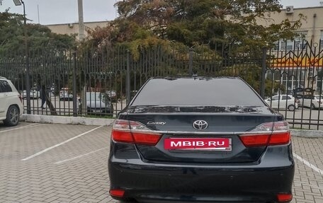 Toyota Camry, 2017 год, 2 600 000 рублей, 13 фотография