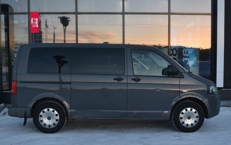 Volkswagen Caravelle T5, 2011 год, 1 504 000 рублей, 4 фотография