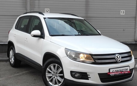 Volkswagen Tiguan I, 2011 год, 949 000 рублей, 3 фотография