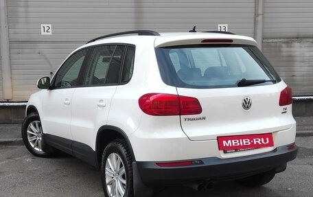 Volkswagen Tiguan I, 2011 год, 949 000 рублей, 7 фотография