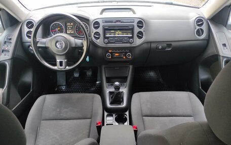 Volkswagen Tiguan I, 2011 год, 949 000 рублей, 13 фотография